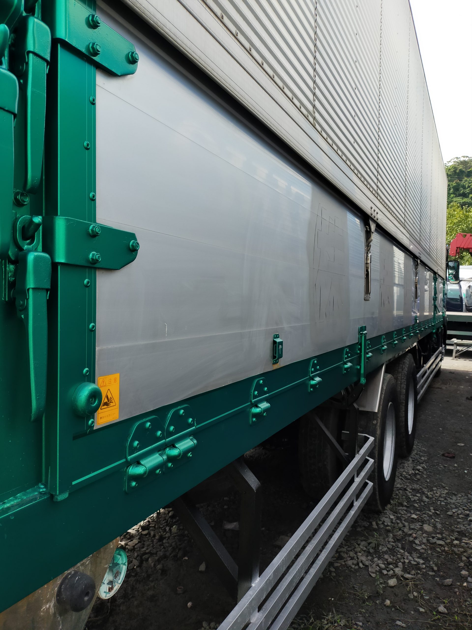 FUSO SUPER GREAT WING VAN