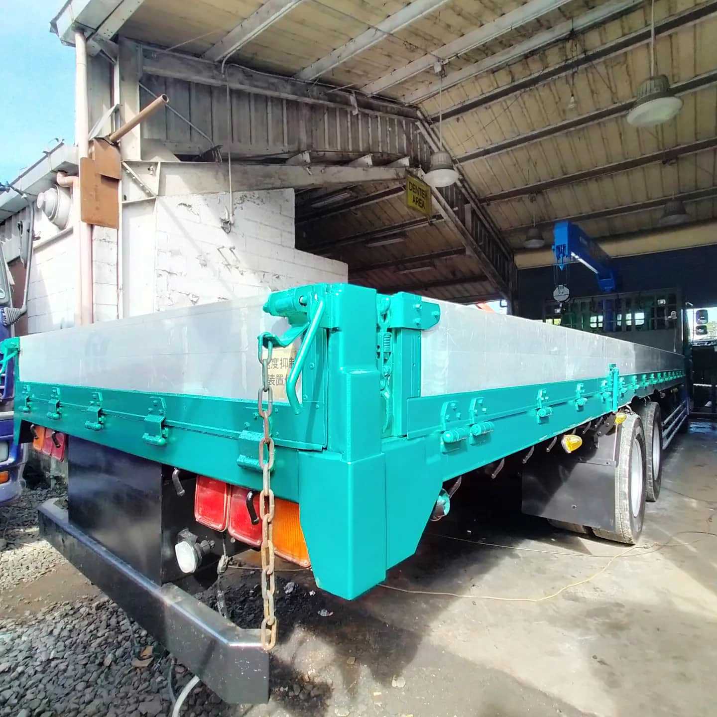 ISUZU GIGA BOOM TRUCK