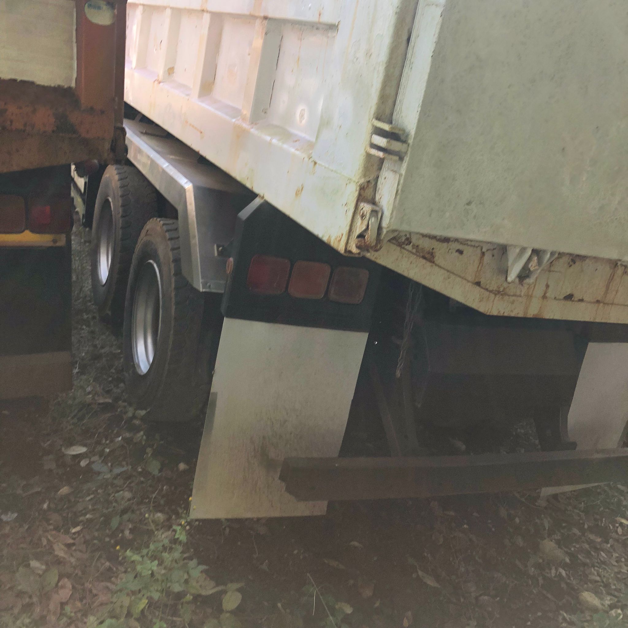 Isuzu Giga Dump Truck