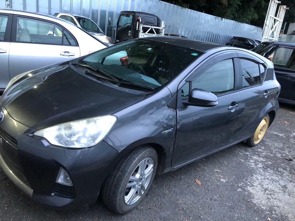 Toyota black car